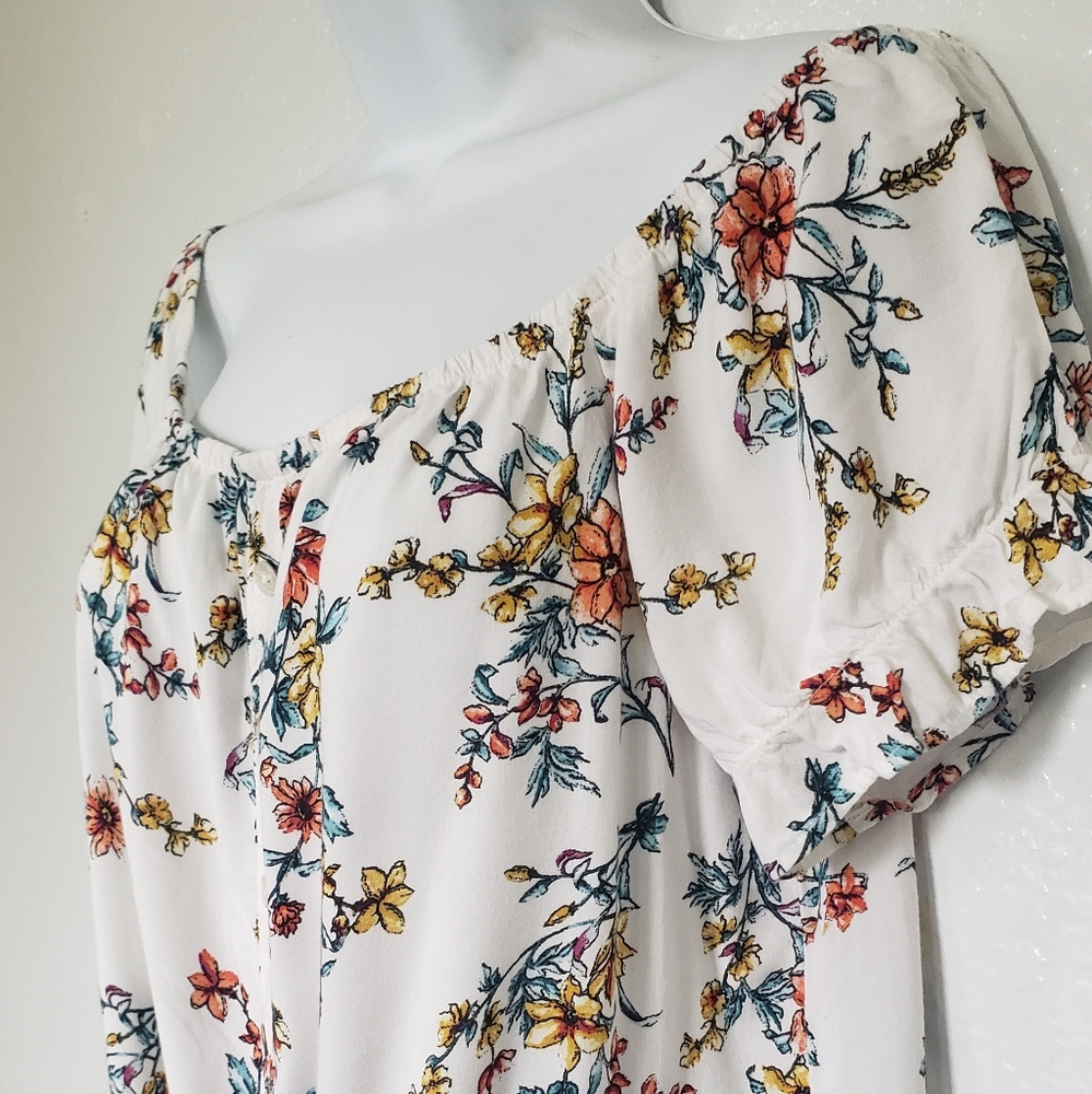 White Floral Crop Top Blouse Sz L Button Down Ruffled Sleeves Off The Shoulder - Picture 3 of 8